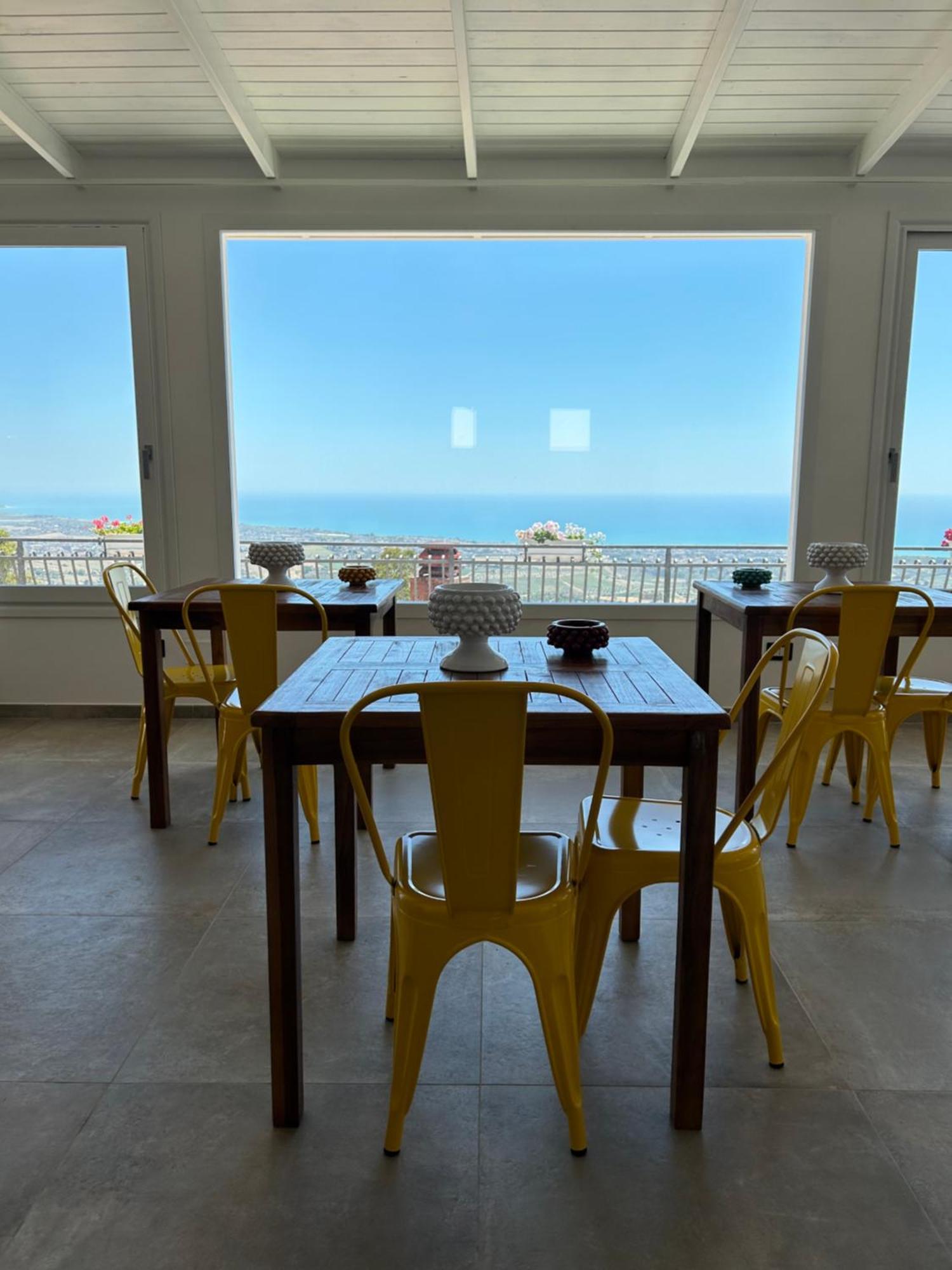 La Casa Di Pippo Flora Bed & Breakfast อากริเจนโต ภายนอก รูปภาพ