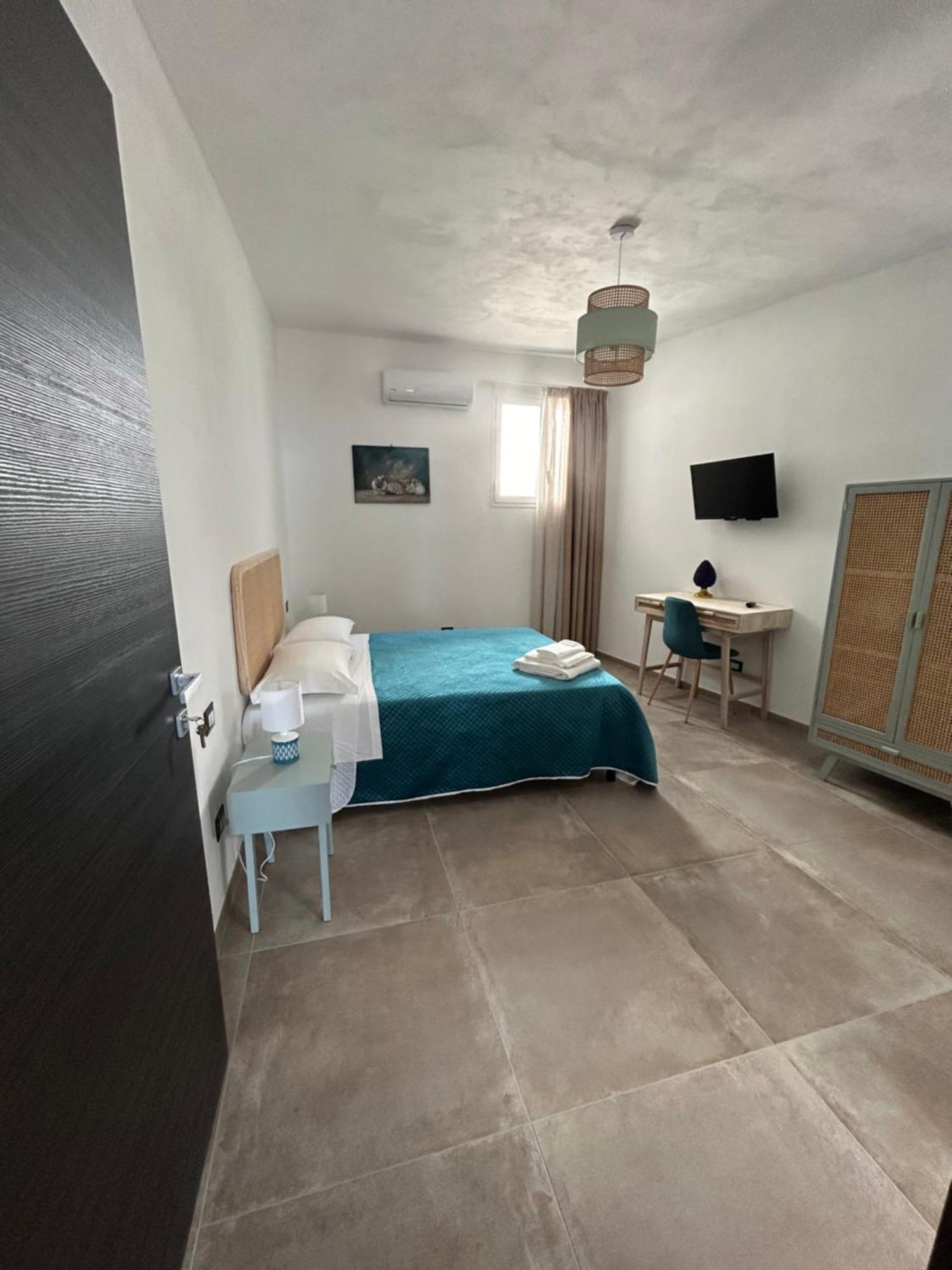 La Casa Di Pippo Flora Bed & Breakfast อากริเจนโต ภายนอก รูปภาพ