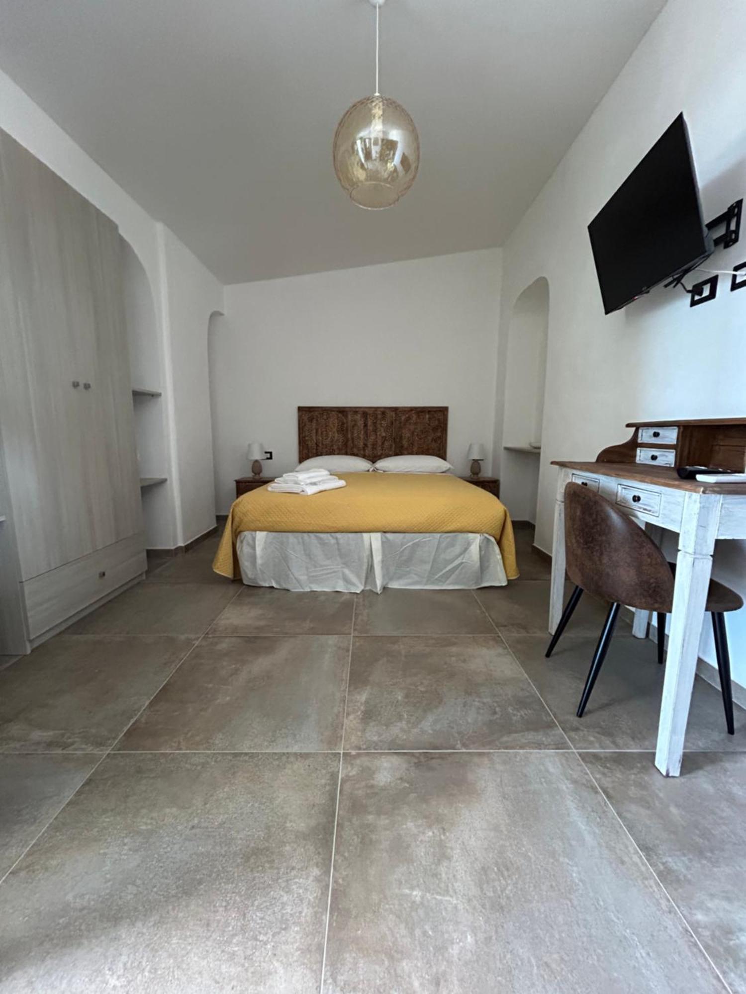 La Casa Di Pippo Flora Bed & Breakfast อากริเจนโต ภายนอก รูปภาพ